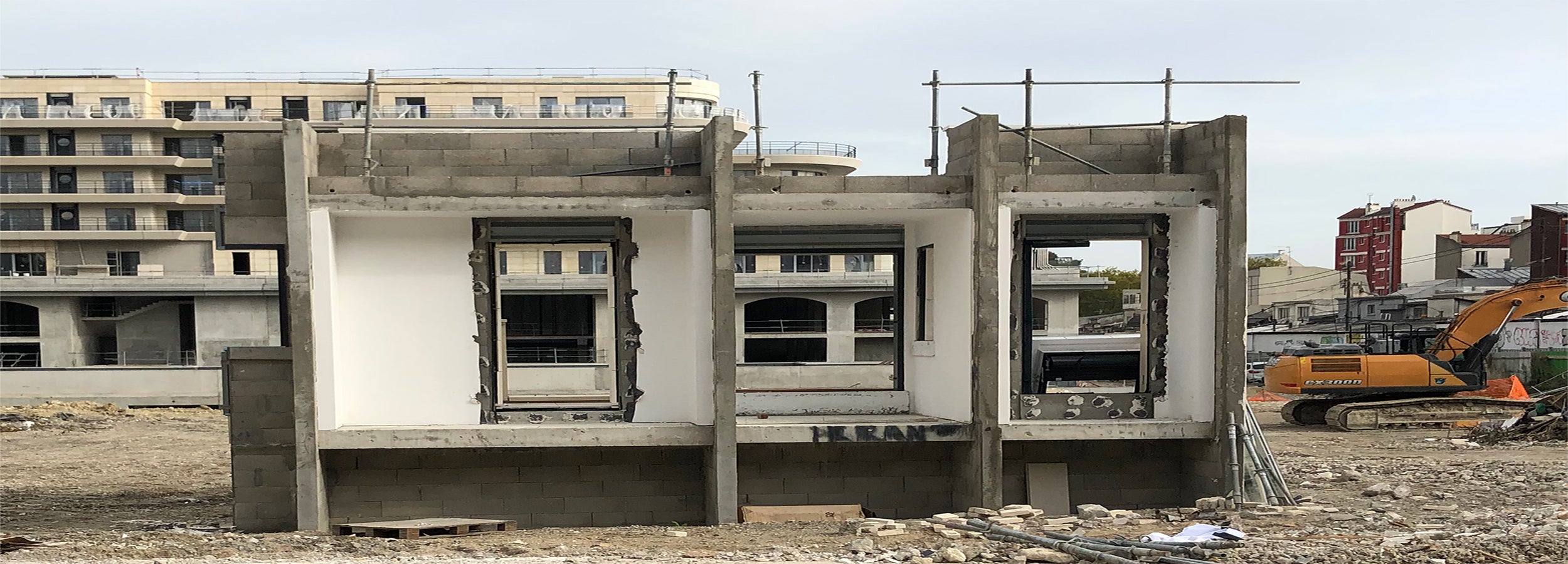 HELMS PARIS Stockists